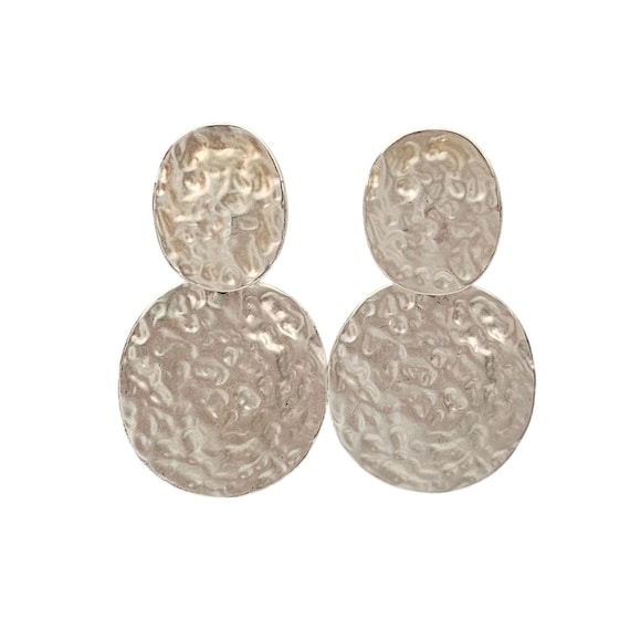 Silver Tone Hammered Oval Disc Clip On Dangle Earrings C761
