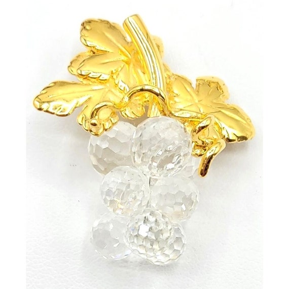 Swarovski Goldtone Leaf Crystal Grapes Cluster Brooch Signed