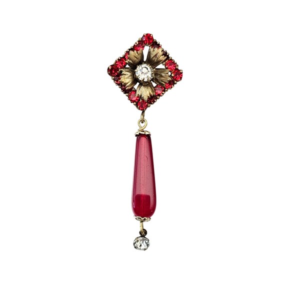 Art Nouveau Antique C-Clasp Red Rhinestone Pin J825