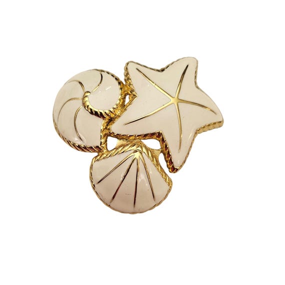 Trifari Cream Bone Enamel Snail Starfish Shell Brooch Signed C621