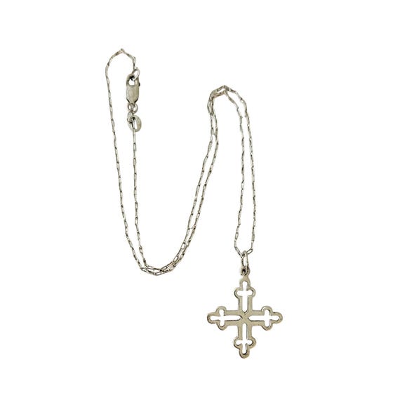 Sterling Silver Maltese Cross Pendant, Paperclip Chain Necklace, J101