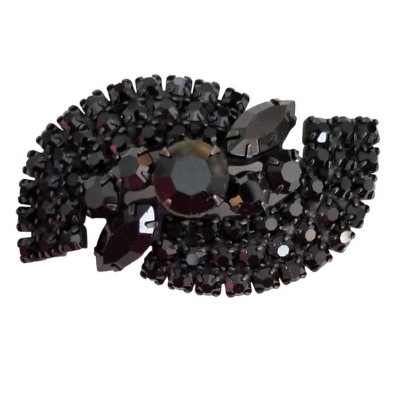 Black Prong Set Rhinestone S Style Japanned Brooch M03