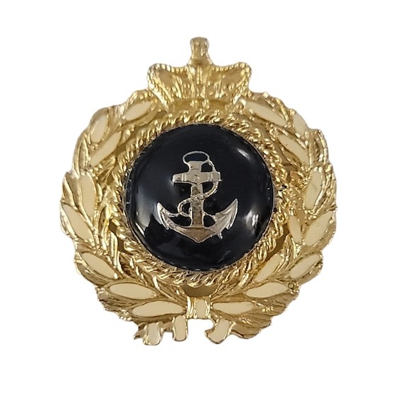 Craft Gold Tone Laurel Leaf Crown, Anchor, Blue, White Enamel Crest Style Brooch, Signed K48
