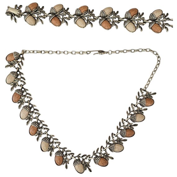 Coro Vintage 1950 Acorn Necklace And Matching Bracelet, L615