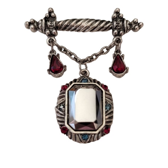 1928 Brand Victorian Style Red Blue Rhinestone Silver Tone Bar Dangle Brooch E752