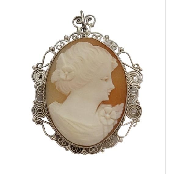 800 Sterling Silver Carved Shell Cameo C-Clasp Brooch Pendant K91