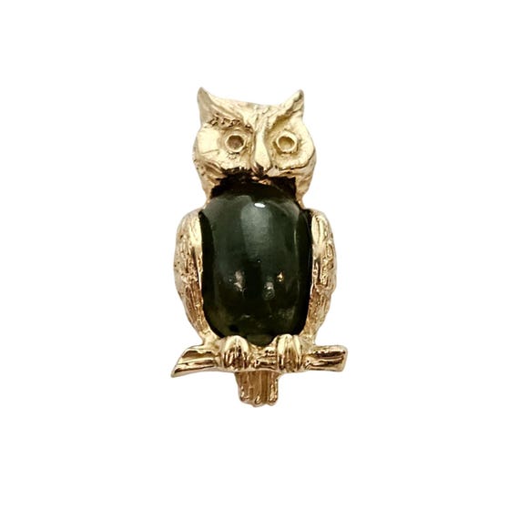 14K Gold Jade Owl Pin J805