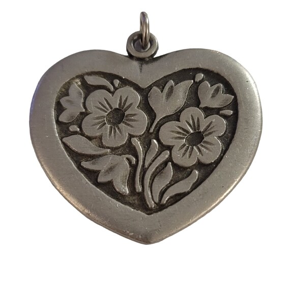 R. Tennesmed Sweden Pewter Flower Heart Pendant, Signed K965