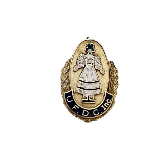 10K UFDC United Federation Doll Club Inc. Vintage Pin L425