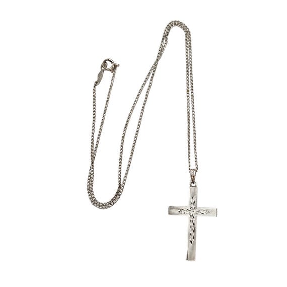 10K White Gold Cross Pendant Chain Necklace 15" Long, Signed ESEMCO