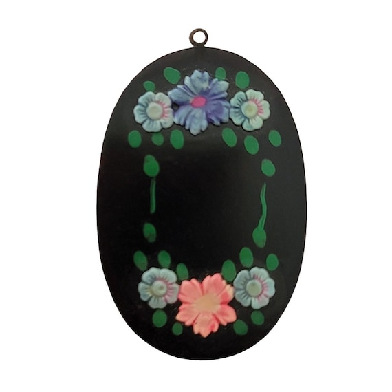 Vintage Oval Pink Blue Appliqué-Style Plastic, Celluloid Type Pendant E601