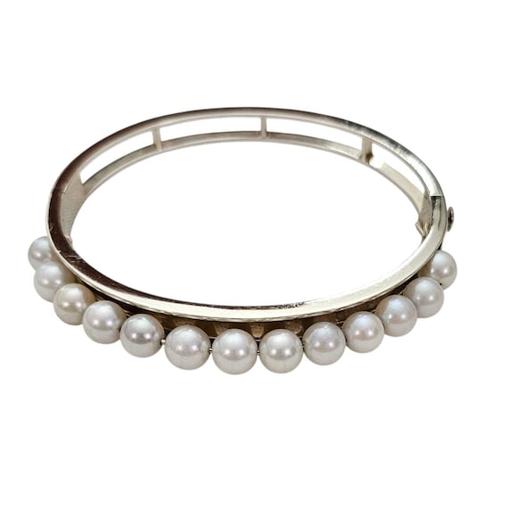 14K Yellow Gold Hinged Tongue Clasp Bangle Bracelet, Pearls, And Safety Clasp