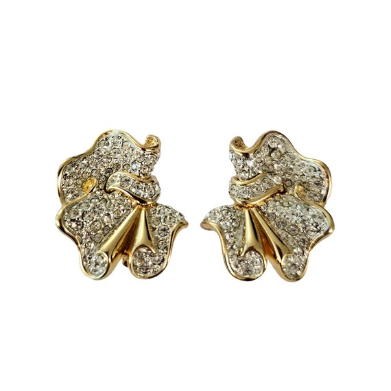 Swarovski Gold Tone Clear Crystal Rhinestone Wavy Scroll Ribbon Bow Clip-On Earrings L94