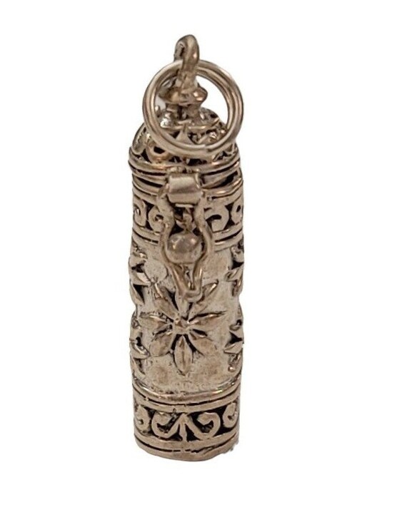 Sterling Silver Flower Hinged Latch Lid Prayer Box Tube Pendant, K853