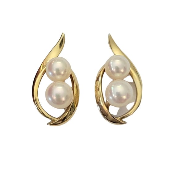 14K Yellow Gold Pearl Ribbon Screw Back Earrings L43