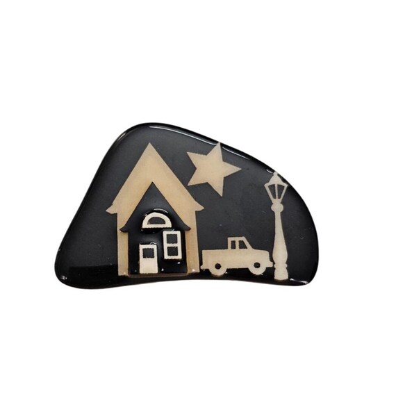 Lucinda House Black White Pin