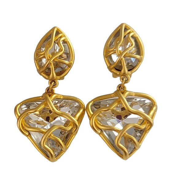 Norma Jean Matte Gold Tone Modernist Brutalist Teardrop Dangle Clip On Earrings, Signed K984