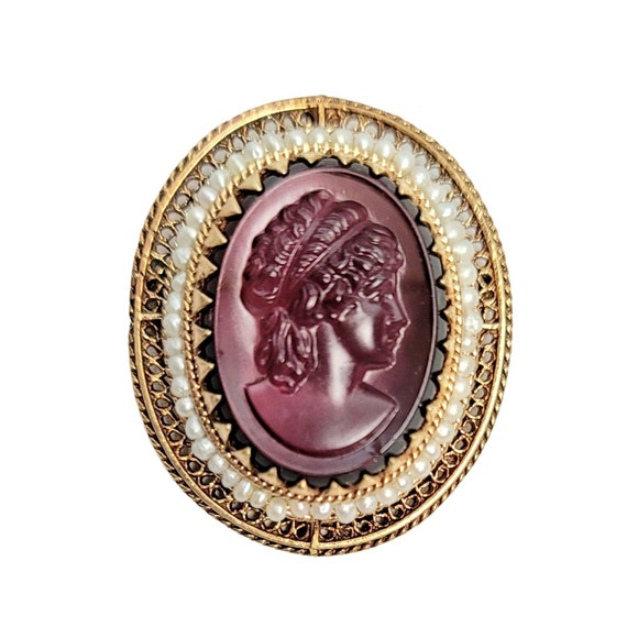 14k Yellow Gold Seed Pearl Purple Molded Glass Cameo Brooch, Pendant