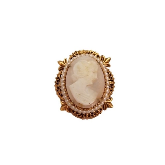 Florenza Gold Tone Carved Cameo Brooch Pendant, Signed L58