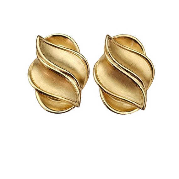 F.O. Inc Fernando Originals Matte Gold Tone Clip On Oval Leaf Earrings, C740