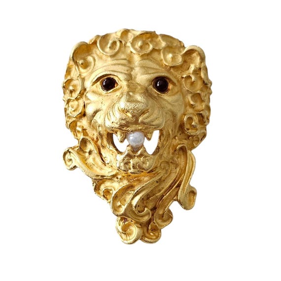 Lion Brooch Gold Tone, Red Glass Eyes, Faux Pearl, Pendant Pin L467