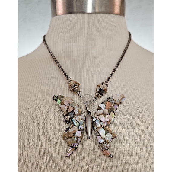 Miriam Haskell Shell Butterfly Pendant Silver Tone Chain Necklace Signed, C860