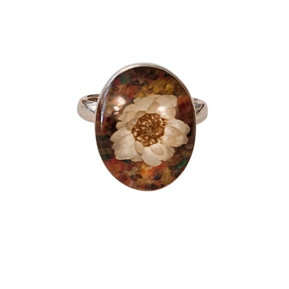 Sterling Silver White Round Flower Resin Ring Size 8, J130