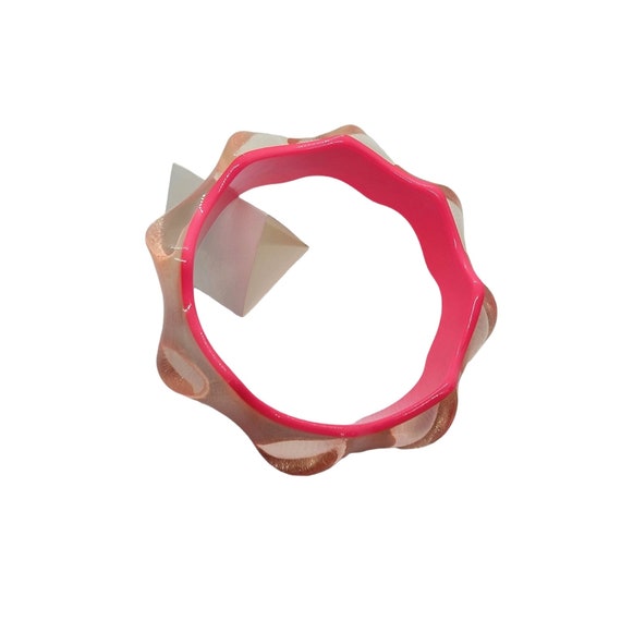 Pink And Clear Glitter Lucite Wavy Shaped Plastic Bangle
