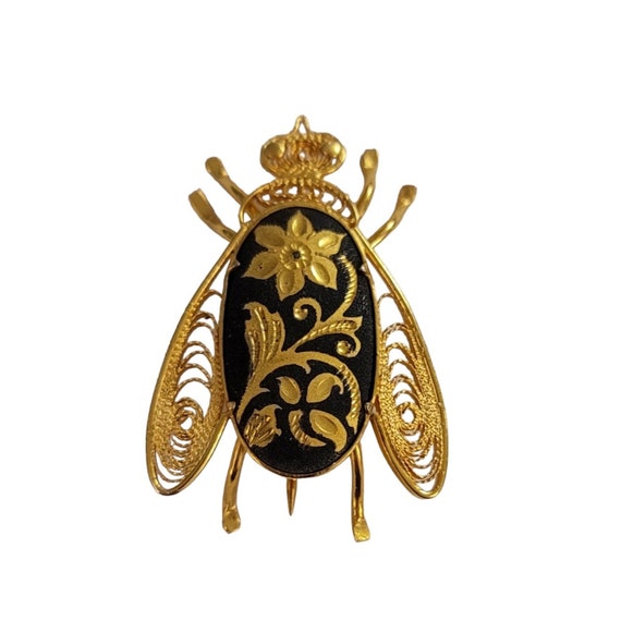 Toledoware Black Gold Tone Damascene Insect Bug Fly C-Clasp Pin K930
