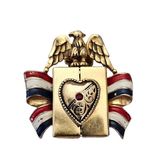 Patriotic Eagle Red White Blue Enamel Fur Clip Sweetheart Locket J945