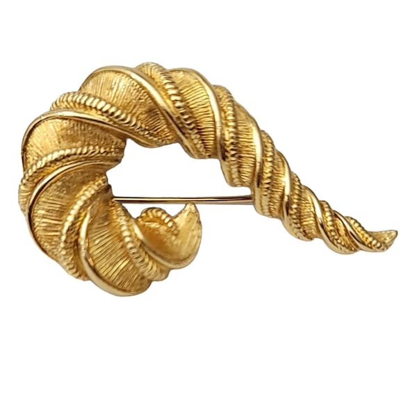 Marboux Boucher Gold Tone Ribbed Paisley Swirl Question Mark Brooch Pin Signed & Numbered