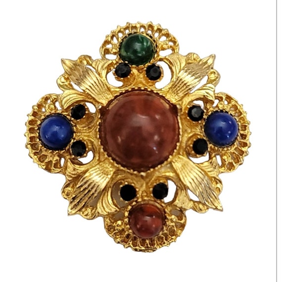 Gold Tone Maltese Cross Lucite Cabochon Brooch Designer Style M820