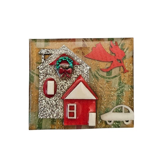 Lucinda House Christmas Angel Wreath Glitter Pin J834
