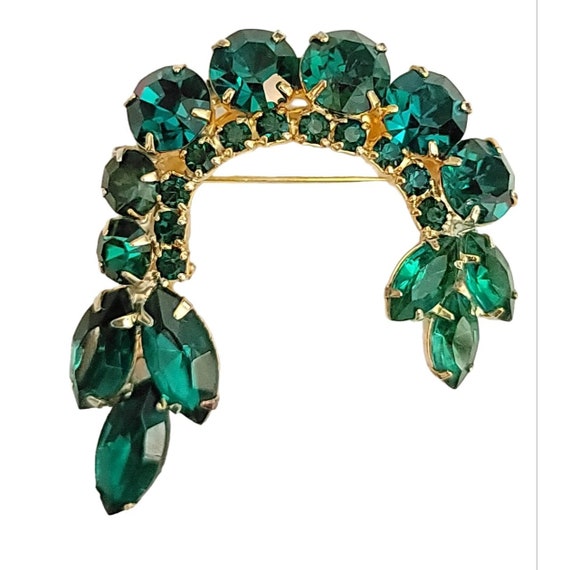 Gold Tone Green Prong Rhinestone Arch Rainbow Style Brooch Pin M375