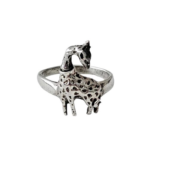 Sterling Silver Giraffe Ring, Articulated Head, Size 6 L462