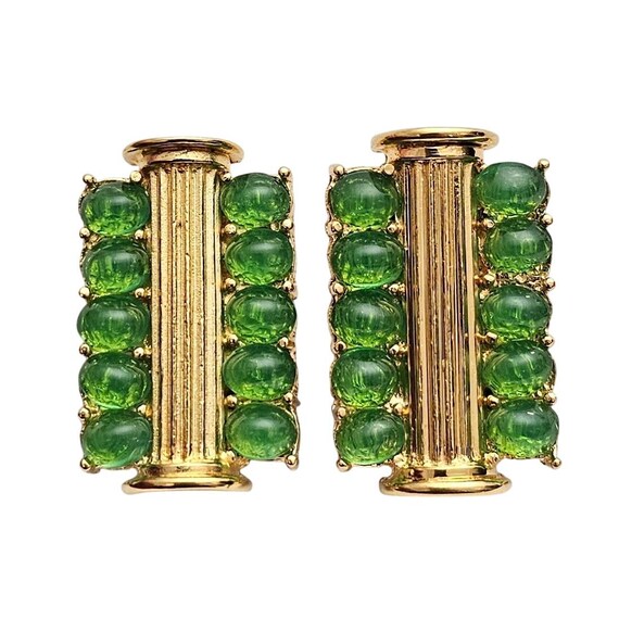 Goldtone Green Glass Cab Clip On Roman Greek Column Designer Style Earrings C936