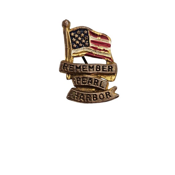 WWII Remember Pearl Harbor Pin MARKED LN, Sweetheart J721