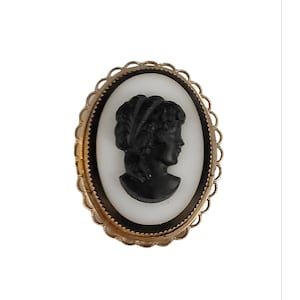 AMCO 14K Gold Filled Glass Cameo Brooch Pendant K526