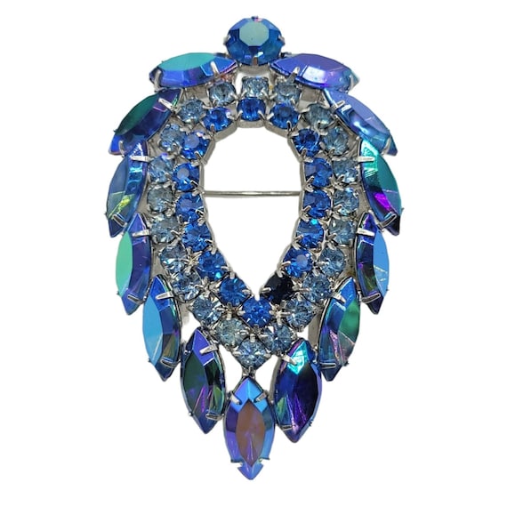 Sarah Coventry Vintage "DeLizza & Elster" Blue Lagoon Borealis Rhinestone Brooch, Signed