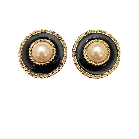 Gold Tone Faux Pearl Clip On Round Black Enamel Rope Edge Earrings C624