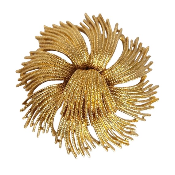 Monet Cordelia Gold Tone Wiry Round Statement Brooch Pin, Signed E64