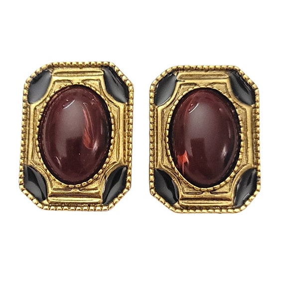 1928 Brand Red Swirl Lucite Cab, Black Enamel Clip On Earrings K318