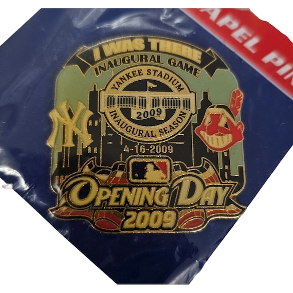 Yankee Stadium 2009 Inaugural Season Opening Day Pin, New York Cleveland Indians L91