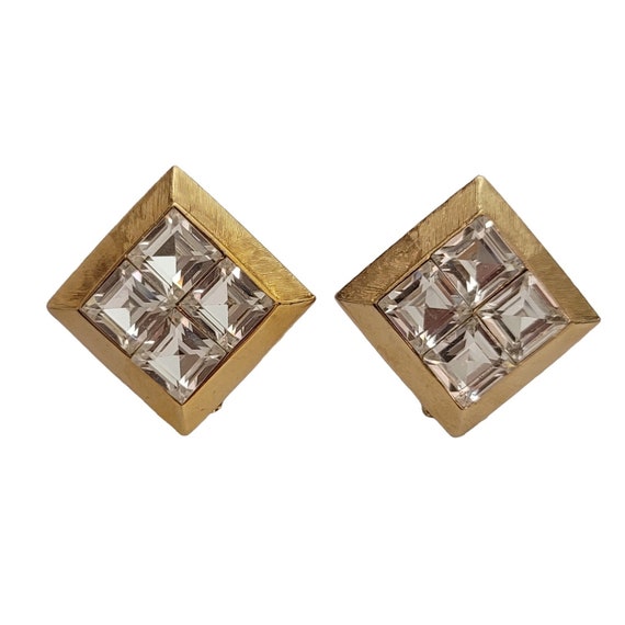 Gold Tone Square Waffle Clear Rhinestone Inlay Clip-On Earrings E210