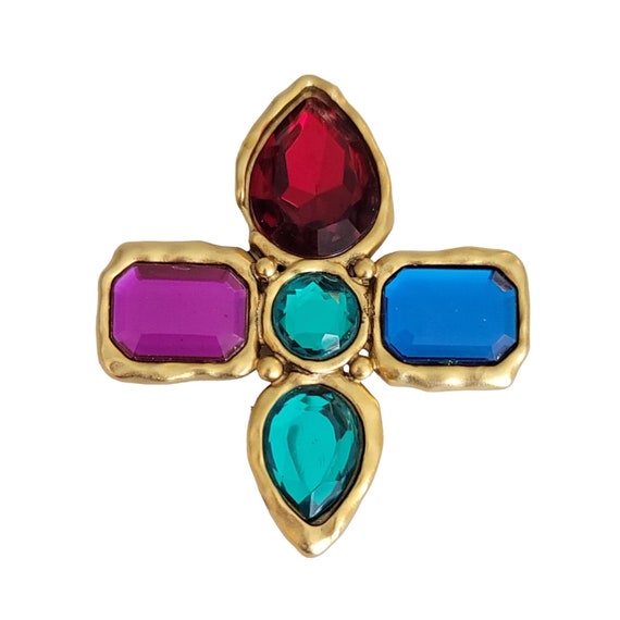 Vintage 80’s Mogul Style Lucite Maltese Cross Pin Brooch, K491