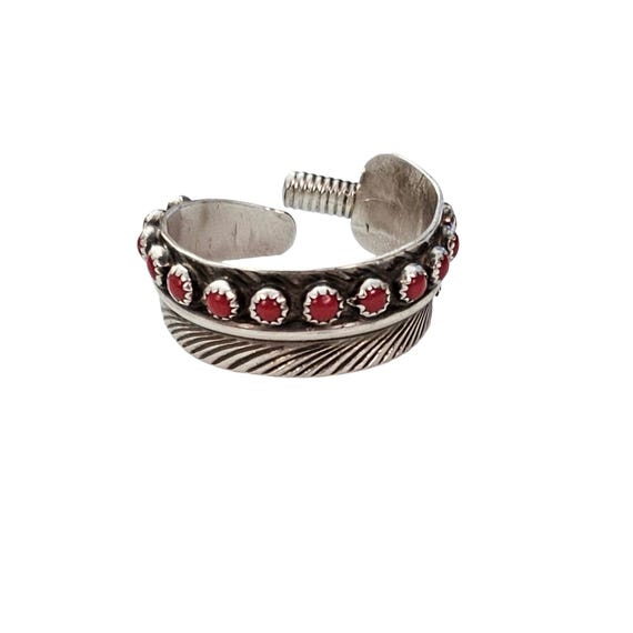 Signed D Navajo Sterling Silver Coral Feather Ring Size 13.5, L552
