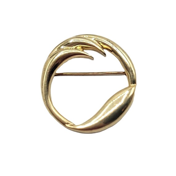 14k Yellow Gold Modernist Round Open Wing Brooch