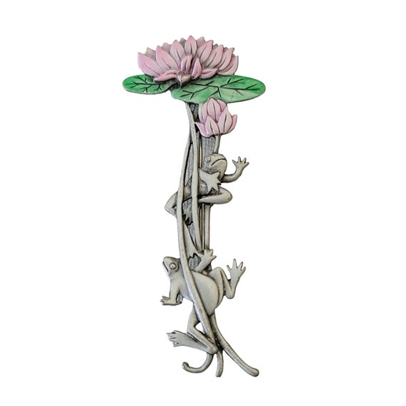 JJ Jonette Silver Tone Pink Green Enamel Frogs Lily Pad Brooch Pin, Signed L07