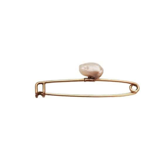 Gold Tone Baroque Chunky Pearl Safety Pin Brooch L59