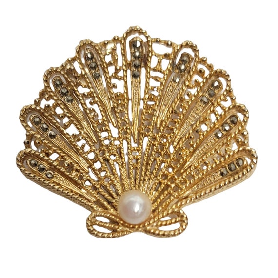 Lisner Gold-Tone Filigree Marcasite Faux Pearl Clam Shell Brooch